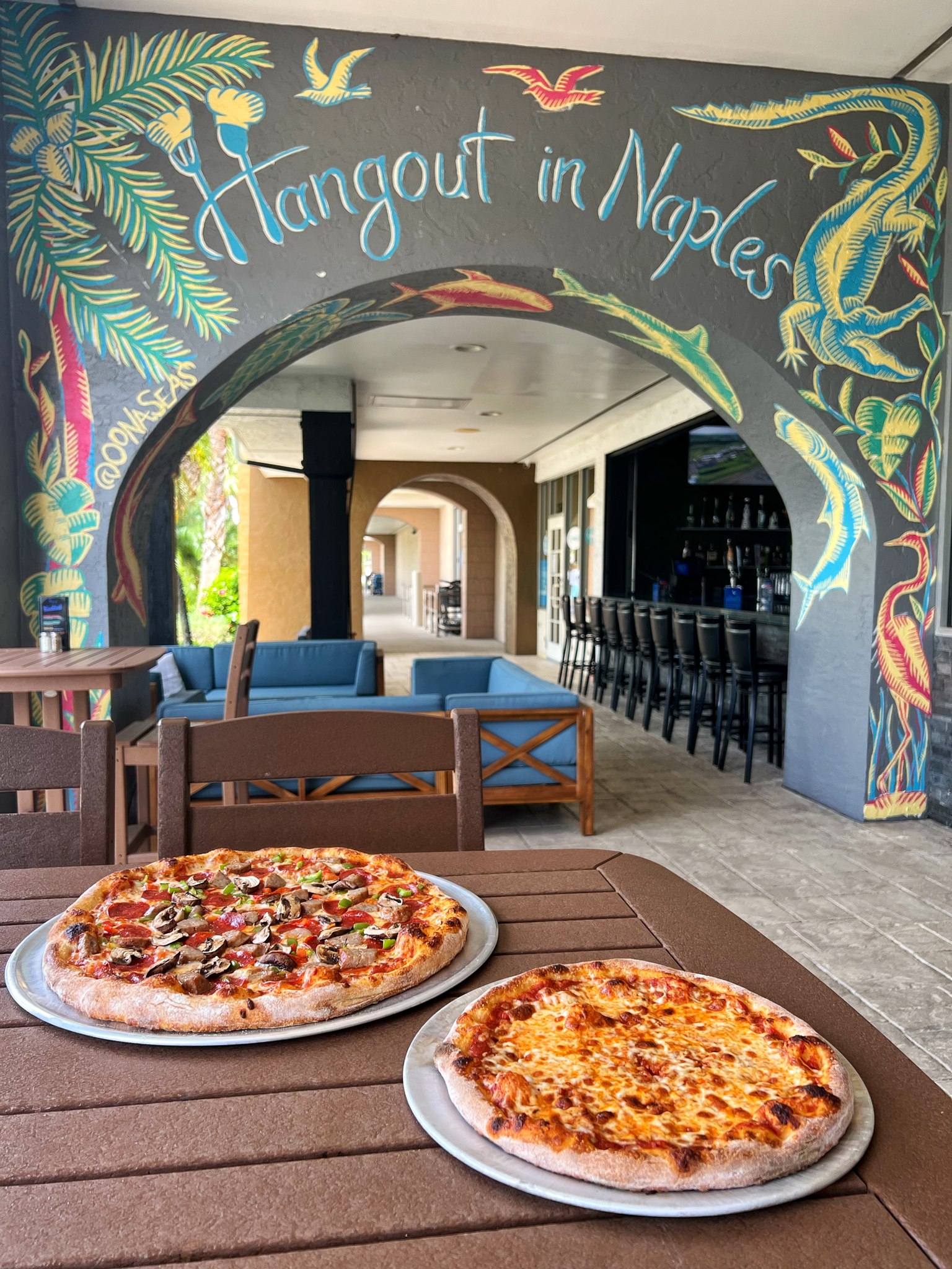 Pizza on the patio at The Hangout in Naples